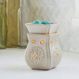 Insignia Illuminating Midsize Wax Warmer Bundle